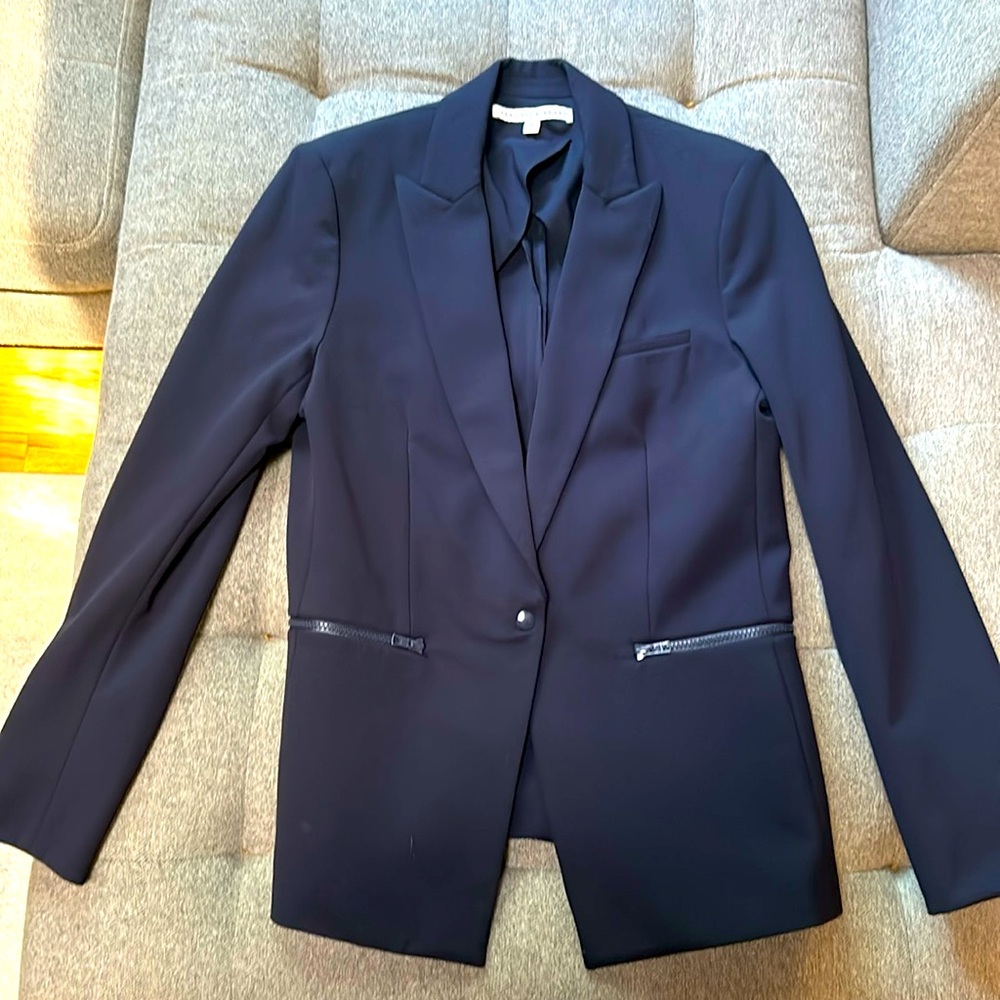 Victoria Beard Scuba Dickey jacket. Navy blue.